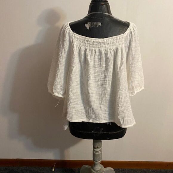 Sanctuary White Zooey Puff sleeves top, size 2X - Picture 3 of 4